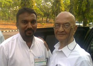 Dr.Shivram with Dr.Devendra Hora. Author-Health in your Hands- Acupressure.